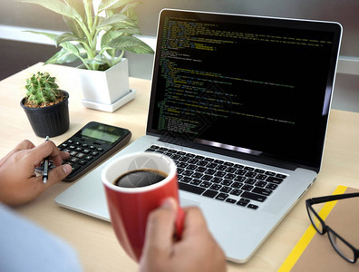 无法识别程序员 现代软件开发中的无名英雄